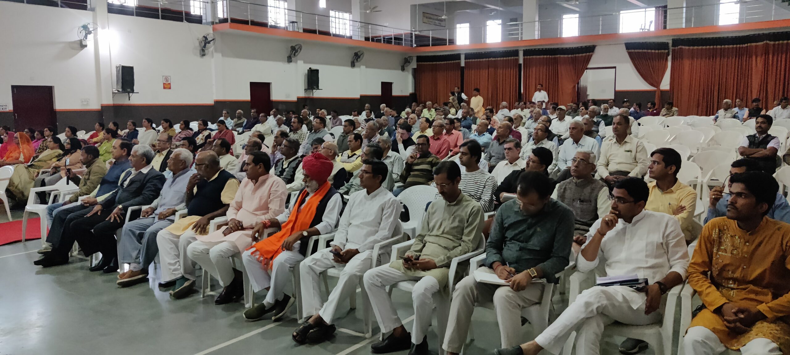 पारिवारिक पारम्परिक मूल्यों के भारत को फिर से गढ़ने की आवश्यकता – डॉ. दिनेश