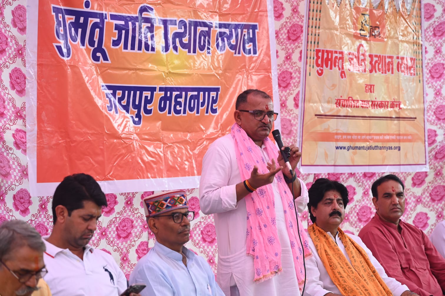 निर्मल भाव रखने वाला हर व्यक्ति भगवान के मंदिर का पुजारी हो सकता है ; निंबाराम 