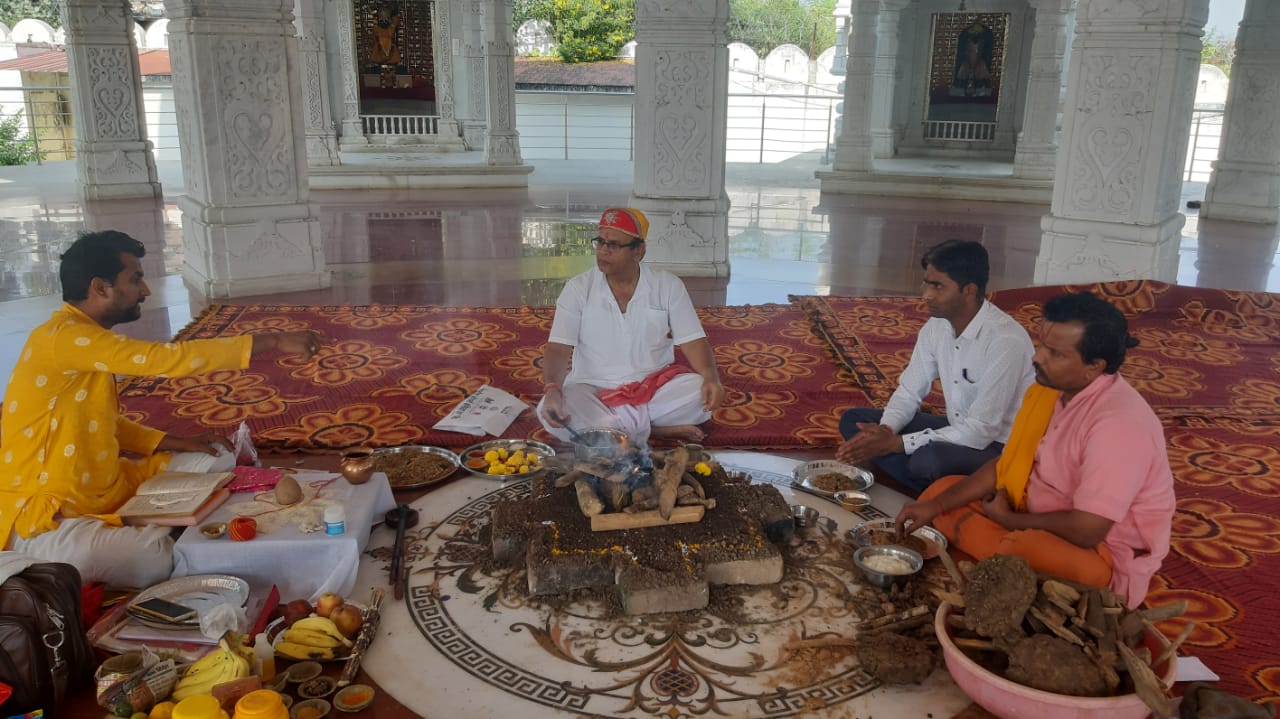 प्रताप गौरव केन्द्र – दुर्गानवमी पर गूंजे दुर्गा सप्तशती के मंत्र,यज्ञ के साथ कन्या पूजन सम्पन्न