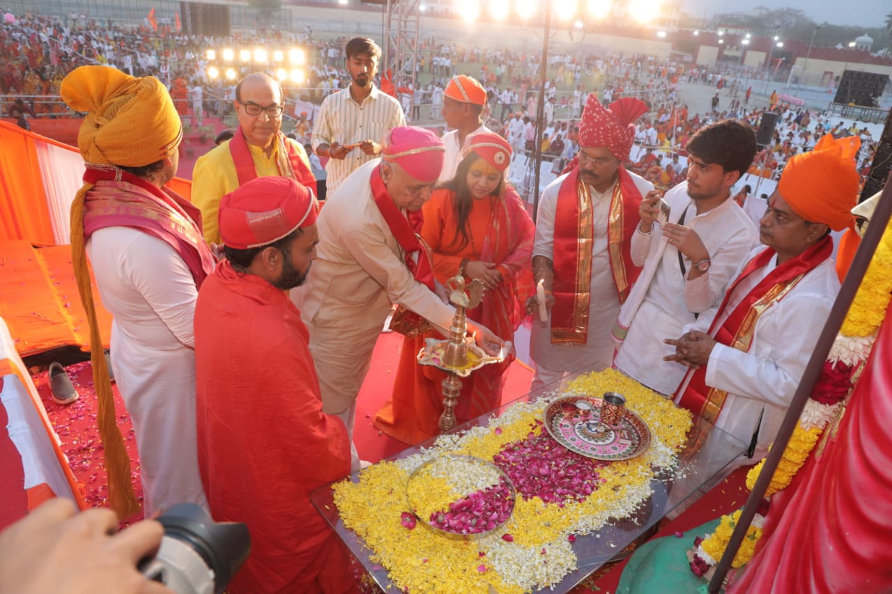 भारतीय नववर्ष के मंगलाचार में उमड़ा सैलाब