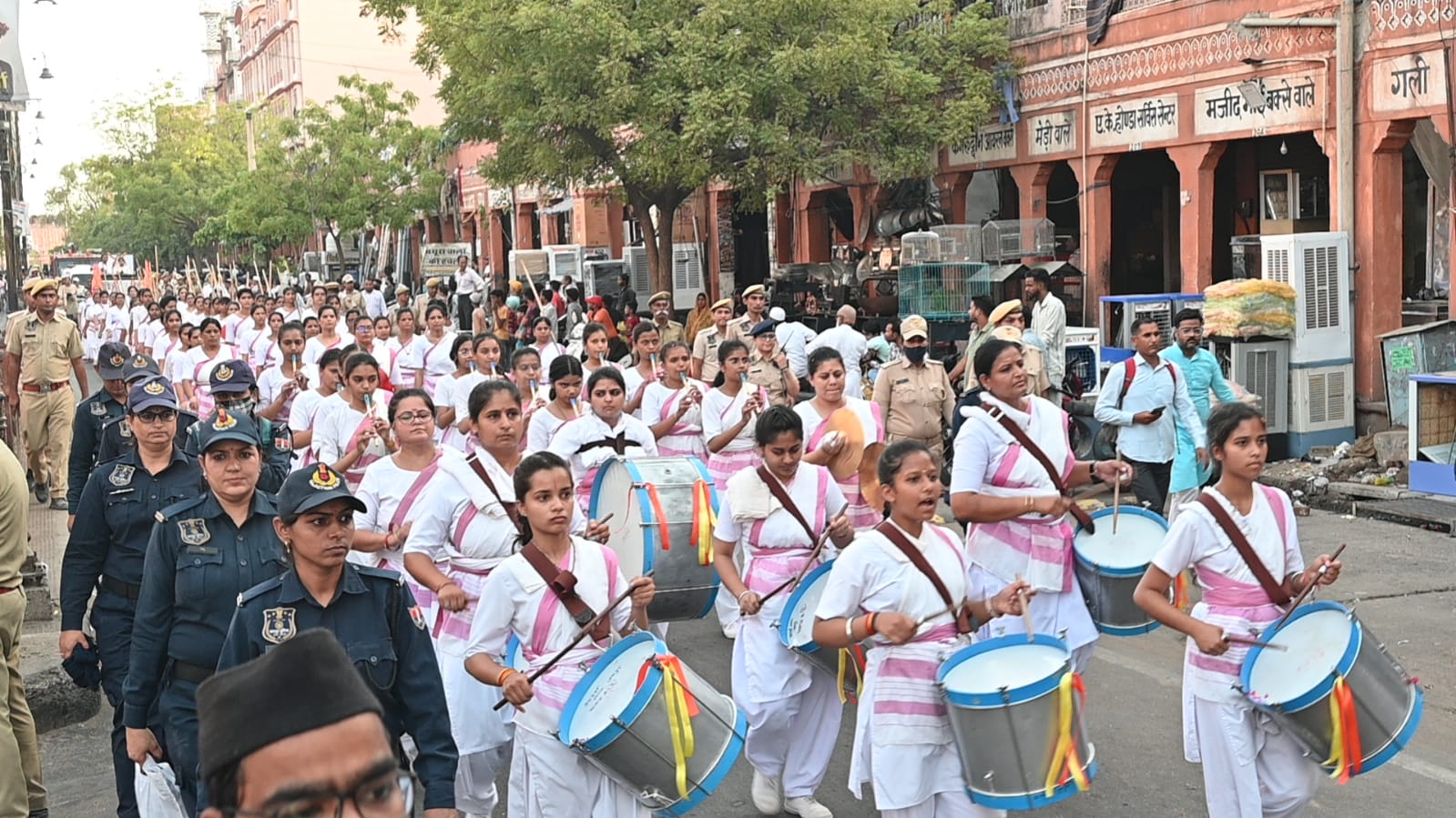 राष्ट्र सेविका समिति का पथसंचलन