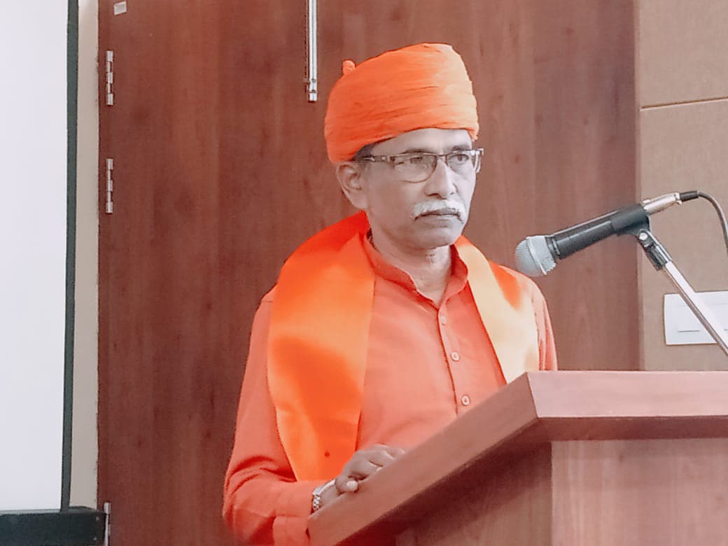 देश के आर्थिक विकास का आधार गांव से ही खड़ा होगा: दिनेश कुलकर्णी